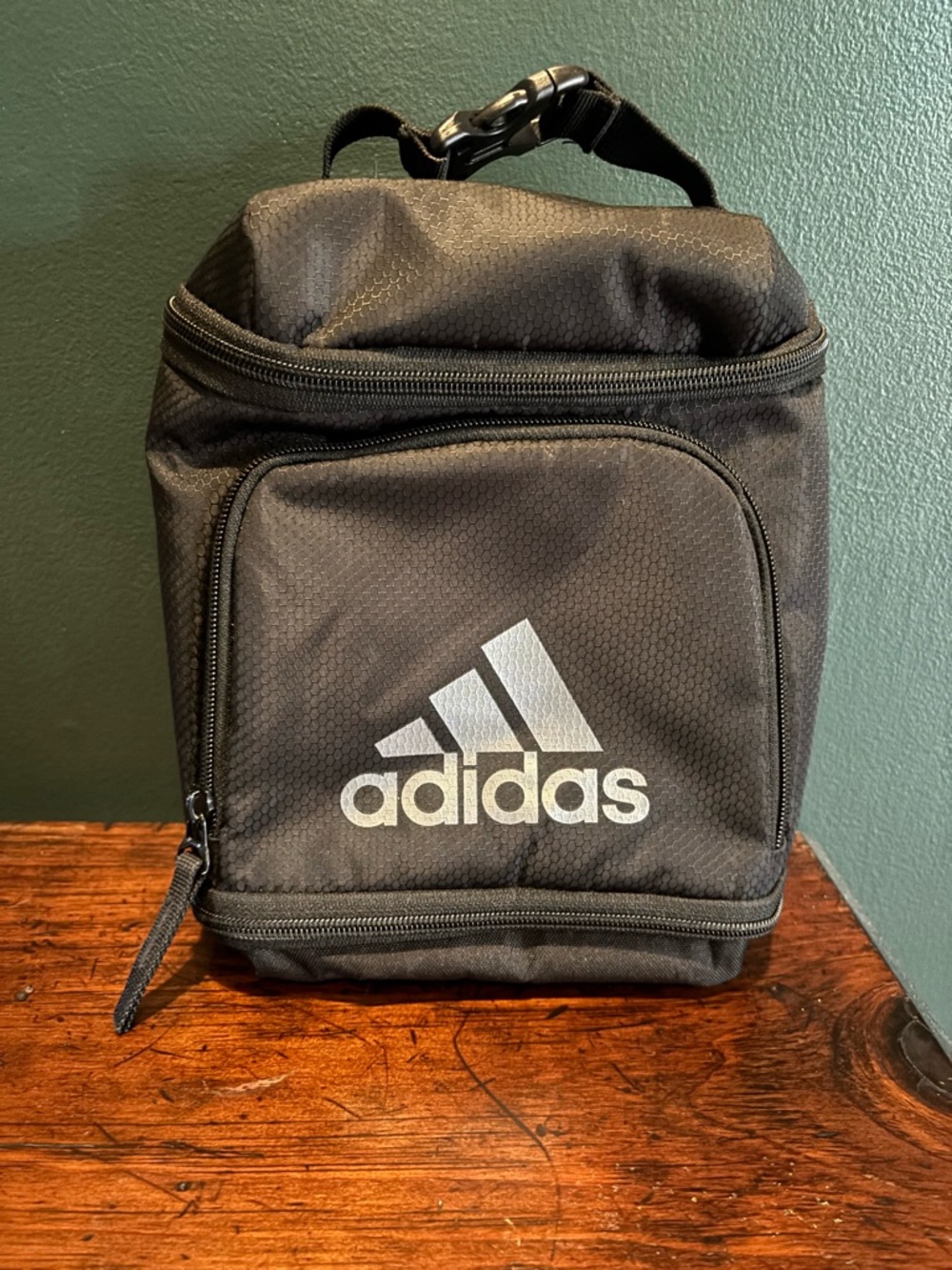 adidas Black Men's Lunch Cooler Backpack - Compact Carry Bag